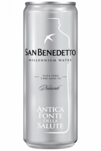 Acqua in lattina